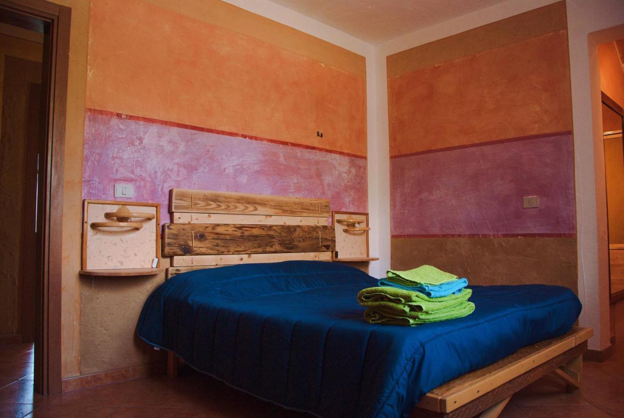 B&B Terra E Paglia Marrùbiu Eksteriør bilde