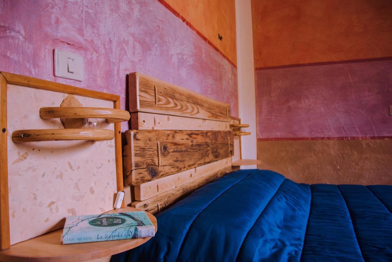 B&B Terra E Paglia Marrùbiu Eksteriør bilde