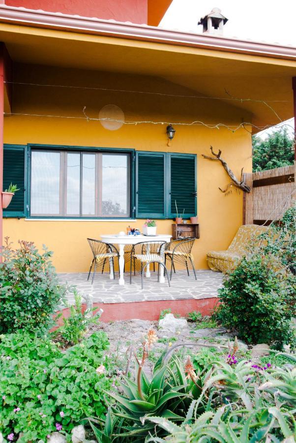 B&B Terra E Paglia Marrùbiu Eksteriør bilde